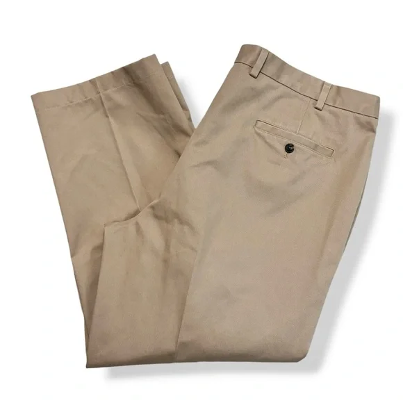BROOKS BROTHERS Advantage Chinos Clark Fit in British Tan 44 x 29”